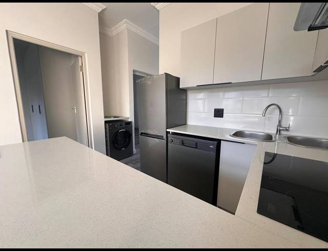 2 BEDROOM PROPERTY TO RENT IN BRACKENFELL SOUTH